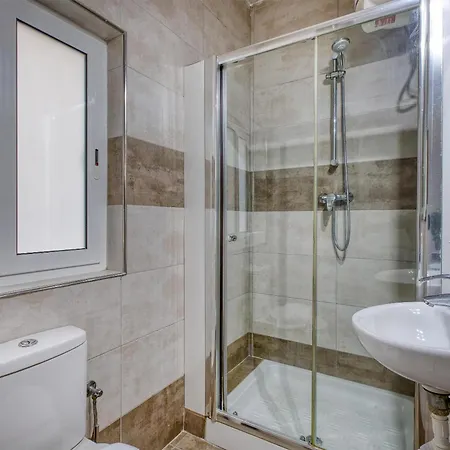 아파트 Spacious Paceville Getaway Near & Schools By 360 Estates *