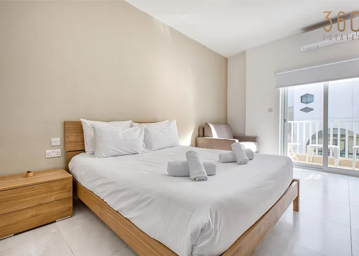 Apartamento Spacious Paceville Getaway Near Beach&schools By 360 Estates