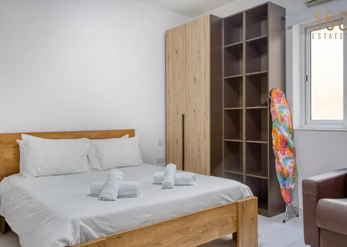 Apartman Spacious Paceville Getaway Near & Schools By 360 Estates San Ġiljan