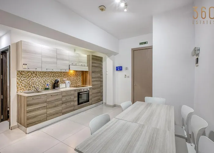 Spacious Paceville Getaway Near Beach&schools By 360 Estates * San Julián