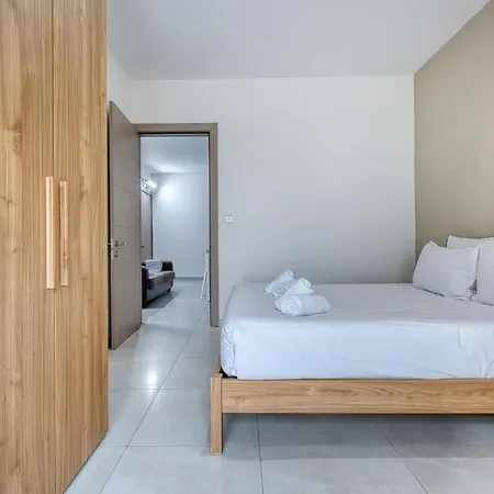 Spacious Paceville Getaway Near Beach&schools By 360 Estates Apartamento *