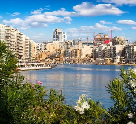 Spacious Paceville Getaway Near Beach&schools By 360 Estates * San Julián